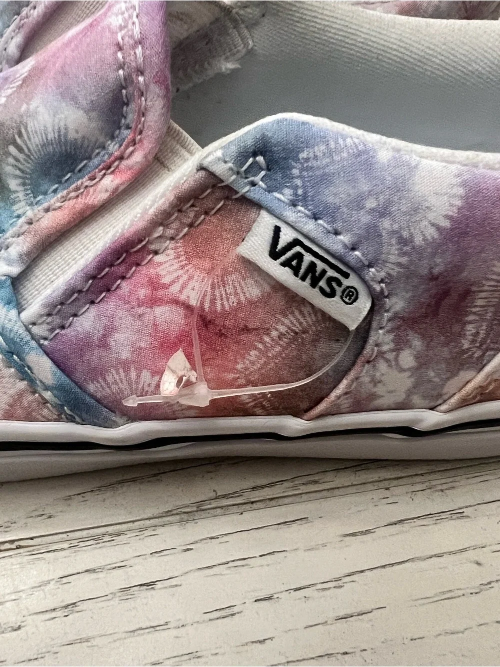 Vans Classic Slip-On Tie Dye Multicolor Shoes Youth 3 Women 4.5 NWOT
